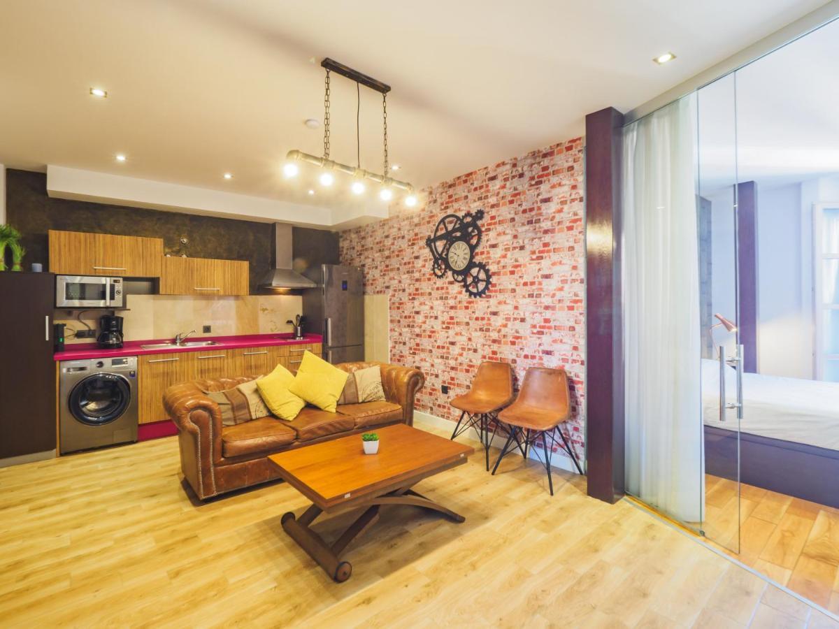 Cubo'S Apartamento 33 Carreteria 3B マラガ エクステリア 写真