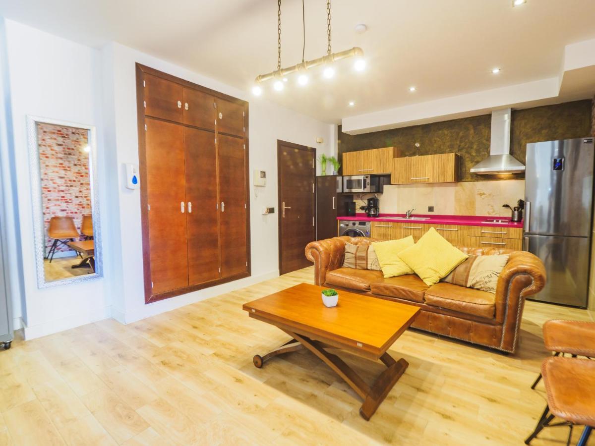Cubo'S Apartamento 33 Carreteria 3B マラガ エクステリア 写真